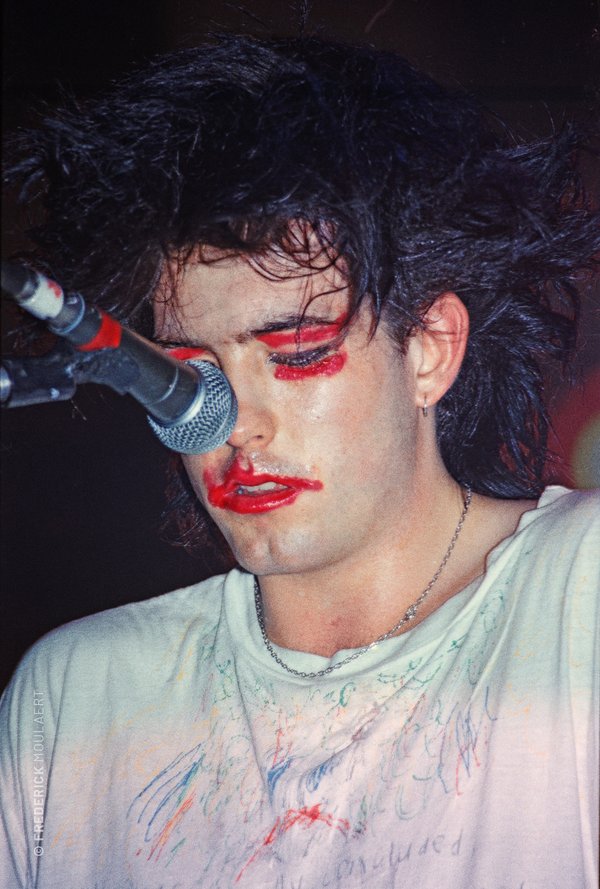 Robert Smith - The Cure - June 1982
