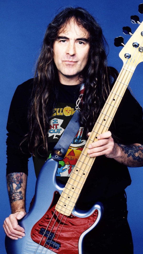 Steve Harris of Iron Maiden wearing my "I Want Out" drawing (so pround)