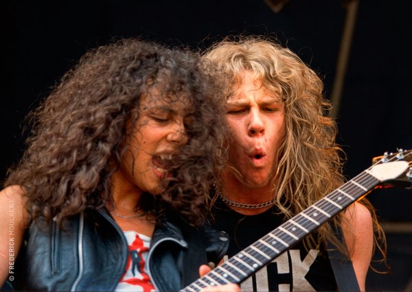 Kirk Hammet & James Hetfield playing the Heavy Sound Festival in June 1984