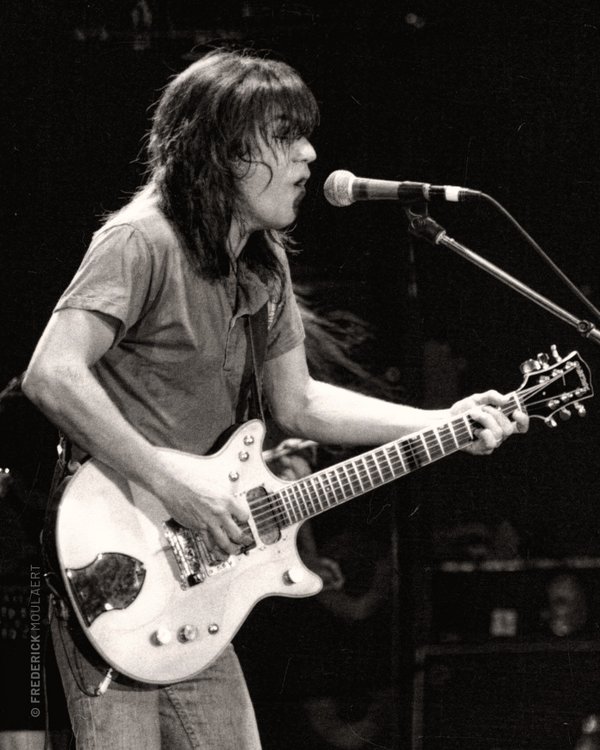 Malcolm Young - "Fly On The Wall Tour" 1986 Brussels