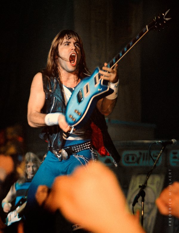 Bruce's on guitars for "REVELATIONS" - World Slavery Tour 84