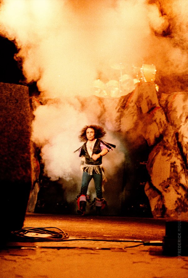 RJ Dio entering the stage - DIO Holy Diver Tour 1983 - Brussels