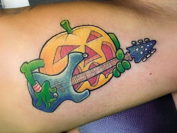 Giuseppe Piscitello - Pumpkin Tattoo from "Guitar Pumpkin" (Best-Rest-Rare) drawing
