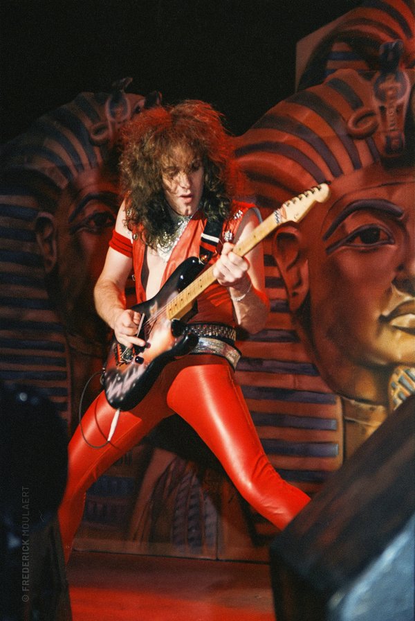 Vivian Campbell - DIO - The Last In Line Tour 1984 - Brussels