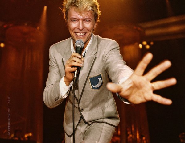 David Bowie - Serious Moonlight Tour - Brussels 1983