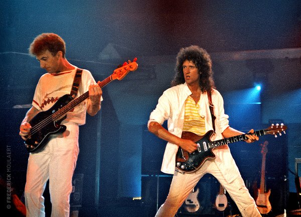 John Deacon & Brian May - Magic Tour - Brussels 1986