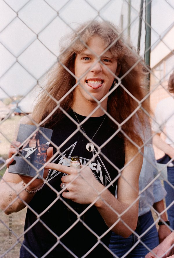 James Hetfield backstage the Heavy Sound Festival in June 1984
