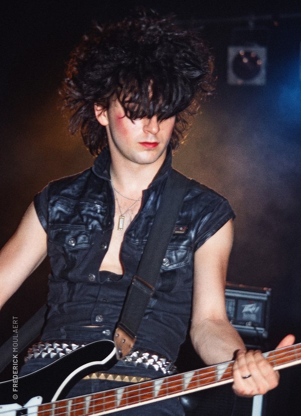 Simon Gallup - The Cure - June 1982