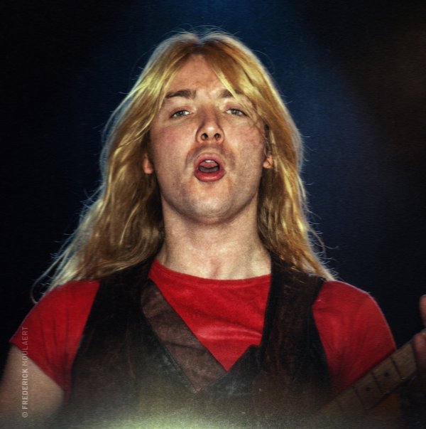 Dave Murray - Iron Maiden The Beast On The Road, Brussels 1982 
