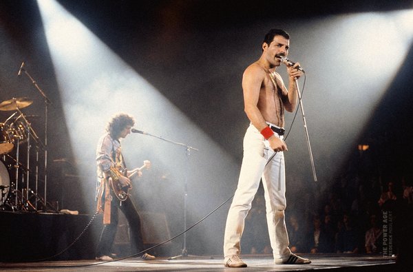 Freddie Mercury in Brussels - December 1980 (Day 2)