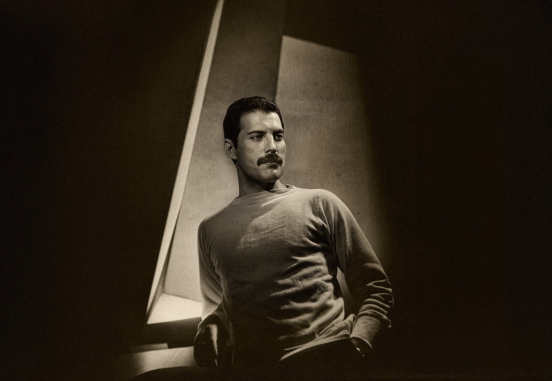 Freddie Mercury by Frederick Photography