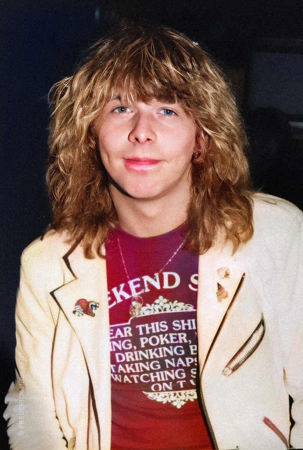 Clive Burr backstage at the Reading Festival - Aug. 1982