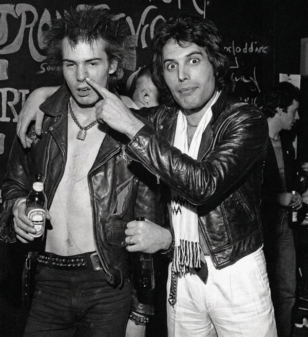 Sid Vicious and Freddie Mercury - Wessex Sound Studios 1977