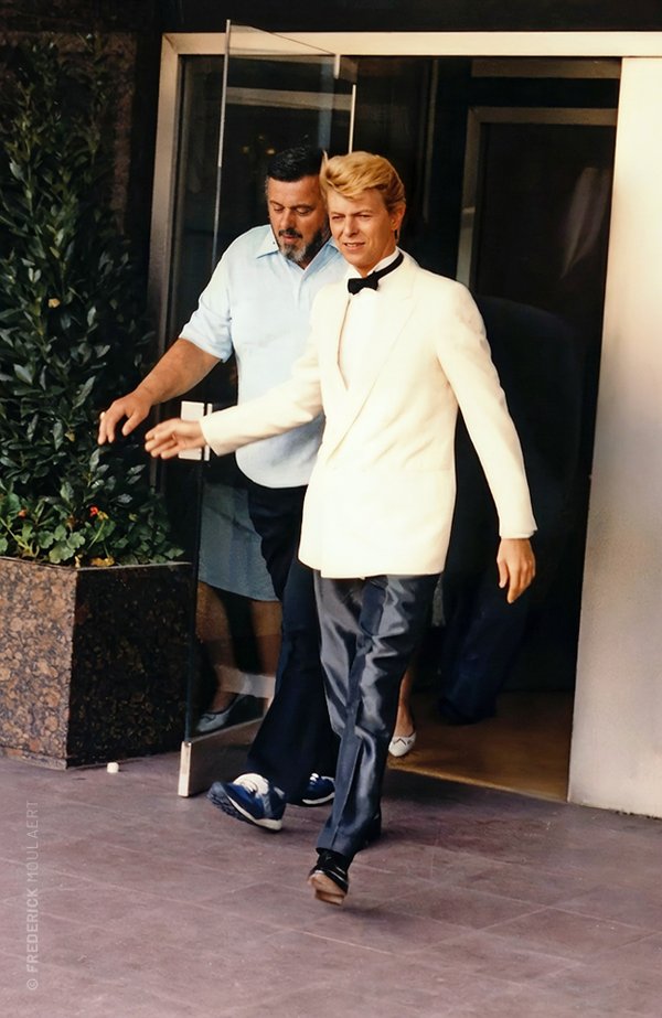 David Bowie leaving his hotel - Brussels 1983