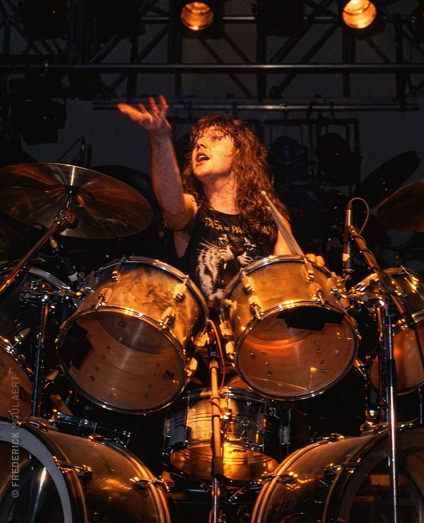 Lars Ulrich opening for Venom (7 Dates Of Hell 1984)