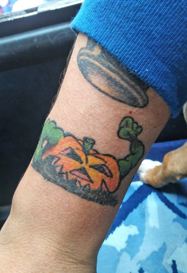 Hadder Andres Ceballos - Pumpkin Tattoo from "The Power" drawing