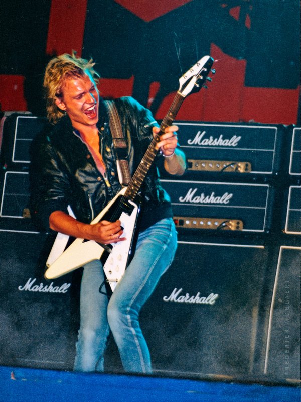 Michael Schenker on stage - Reading Festival - Aug. 1982